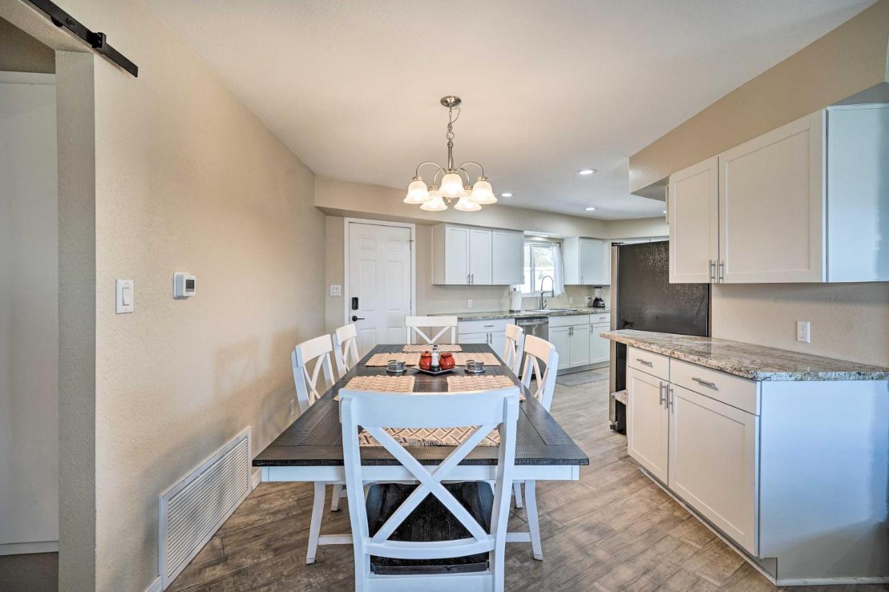Lake Havasu Family Retreat With Patio And Game Room Lake Havasu City Dış mekan fotoğraf