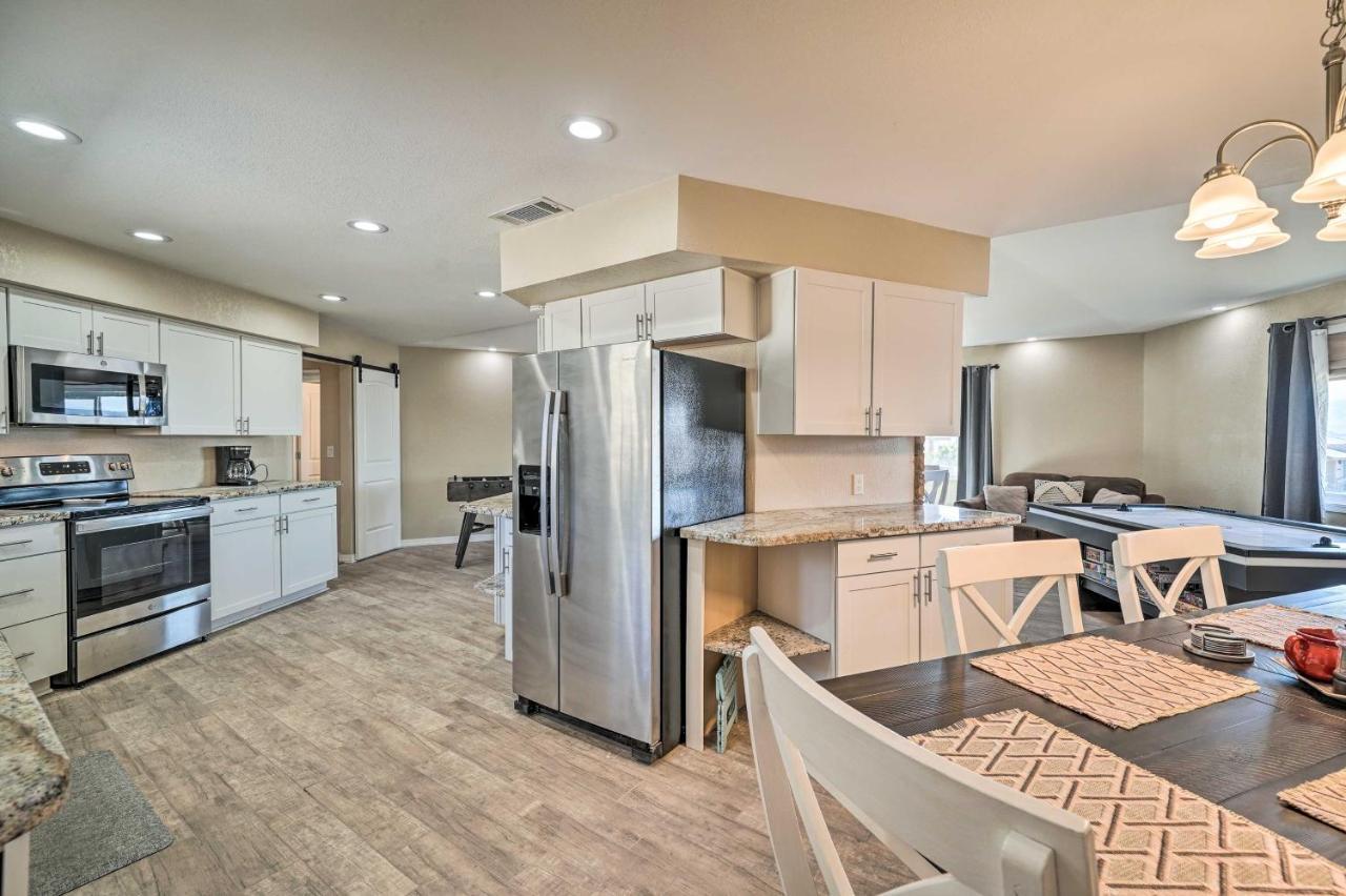 Lake Havasu Family Retreat With Patio And Game Room Lake Havasu City Dış mekan fotoğraf