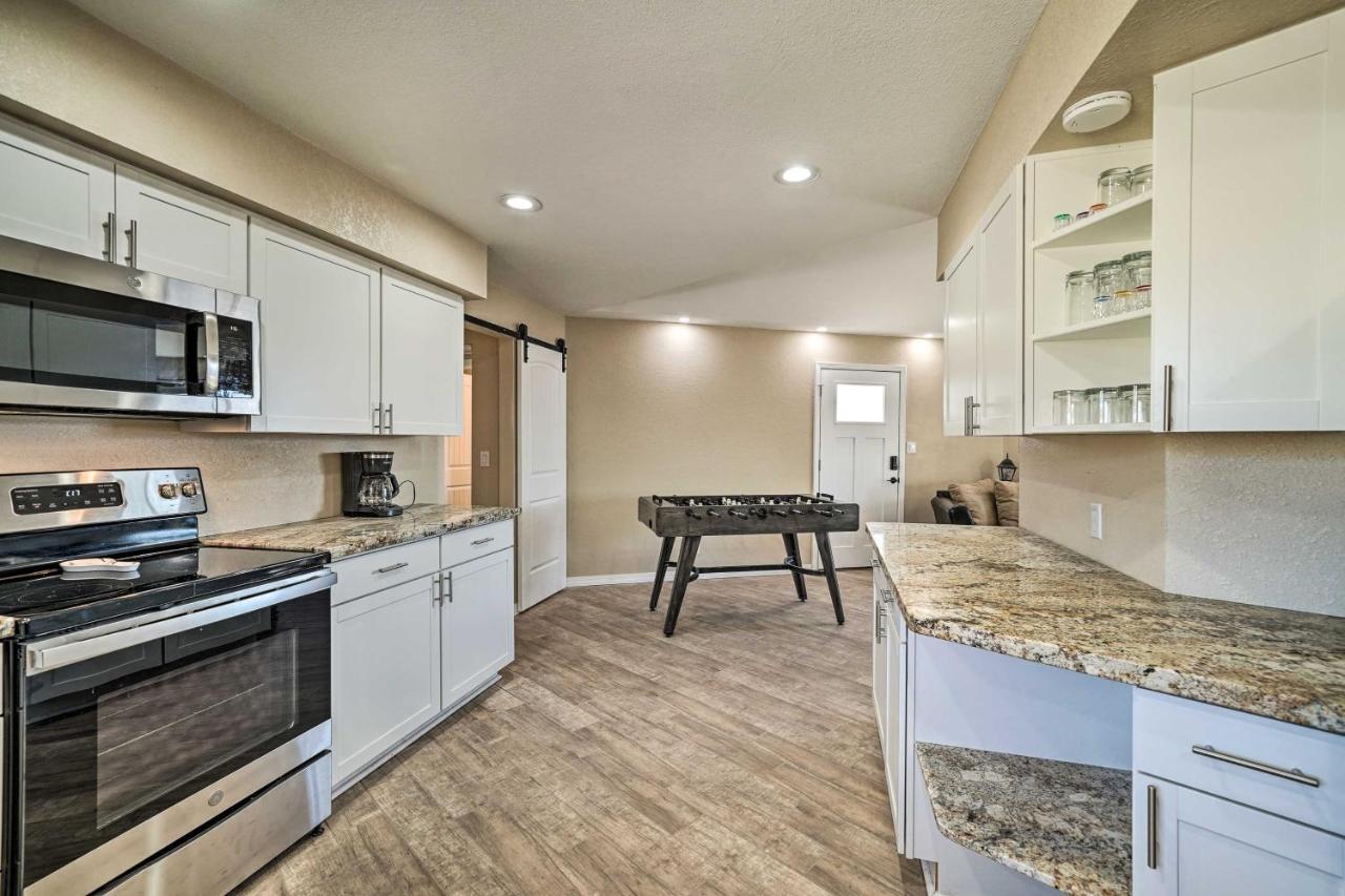 Lake Havasu Family Retreat With Patio And Game Room Lake Havasu City Dış mekan fotoğraf